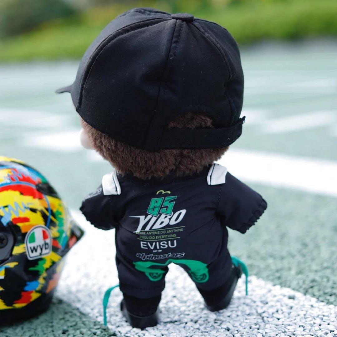 20cm 王一博 バイク ぬいぐるみ 着せ替え お洋服 ヘルメット 陳情令