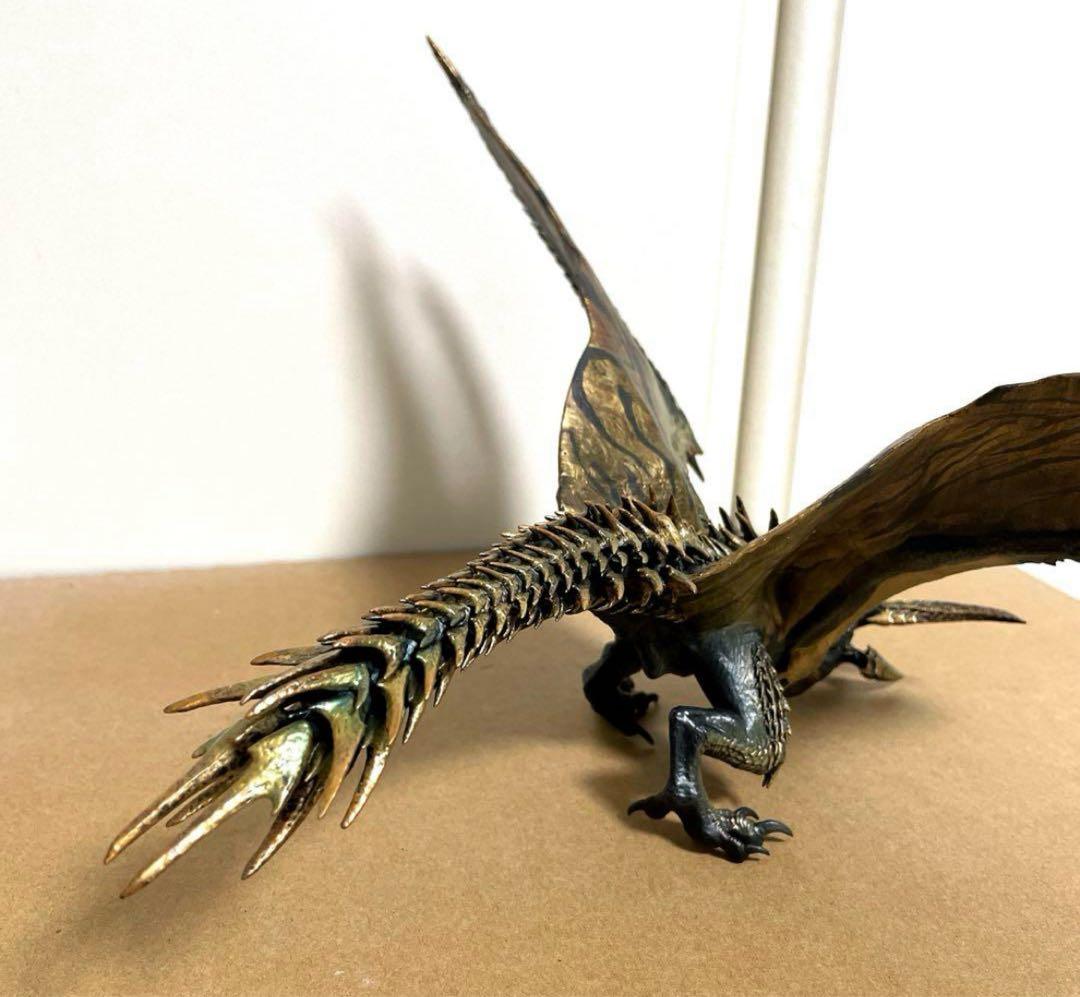 1点限り】レダウ フィギュア ガレージキット モンハンワイルズ - メルカリ