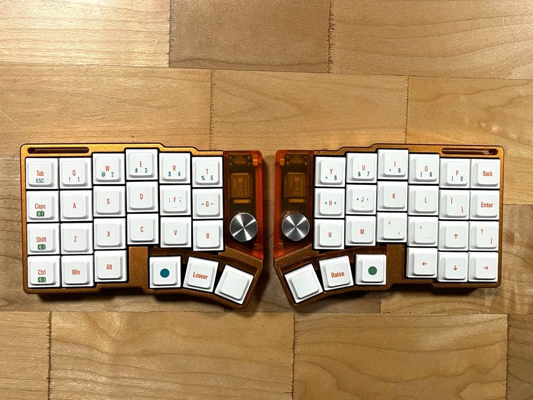 Cornix LP分割キーボード オレンジ ケース付き - メルカリ