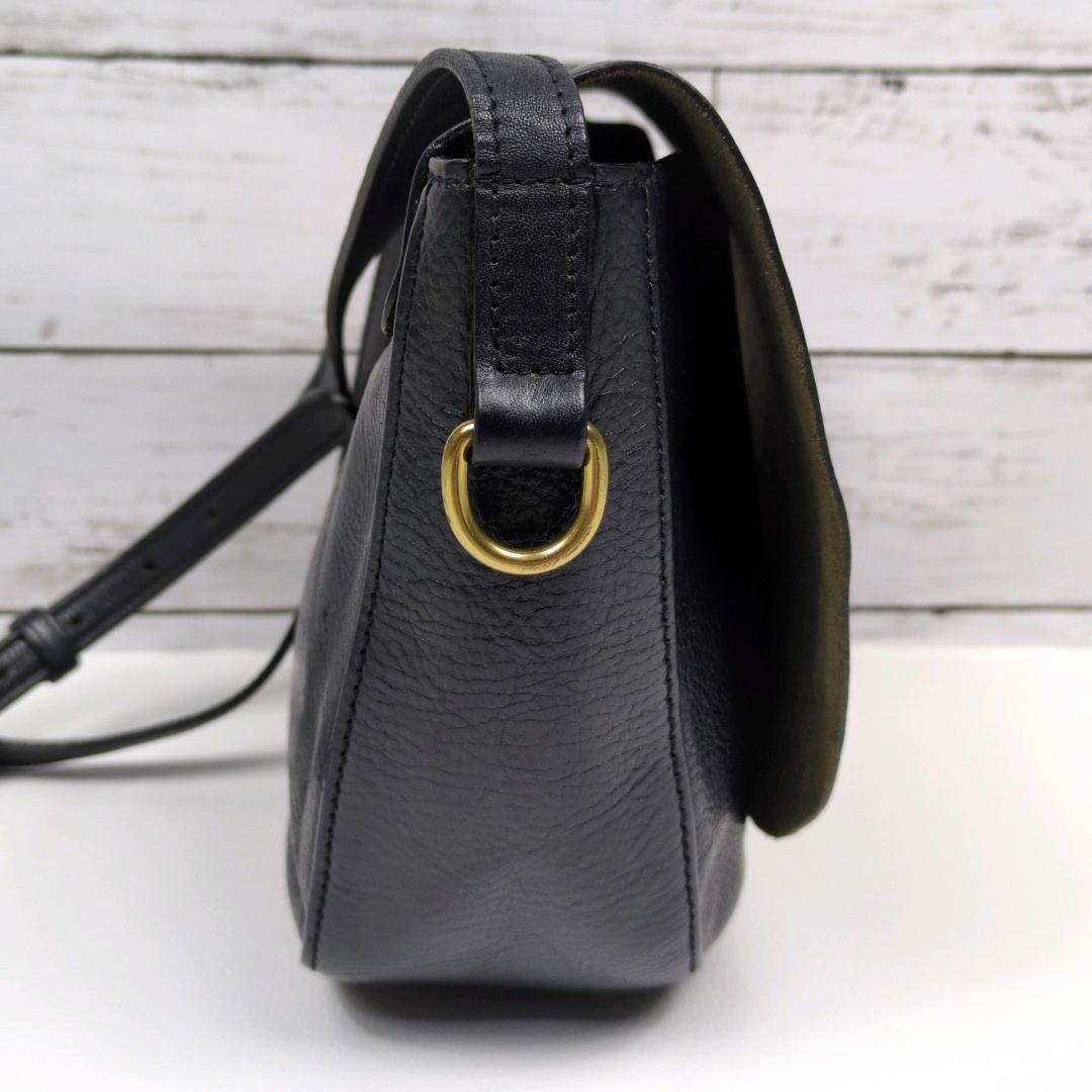 イルビゾンテ ショルダーバッグ ネイビー ハーフムーン 三日月 クロス