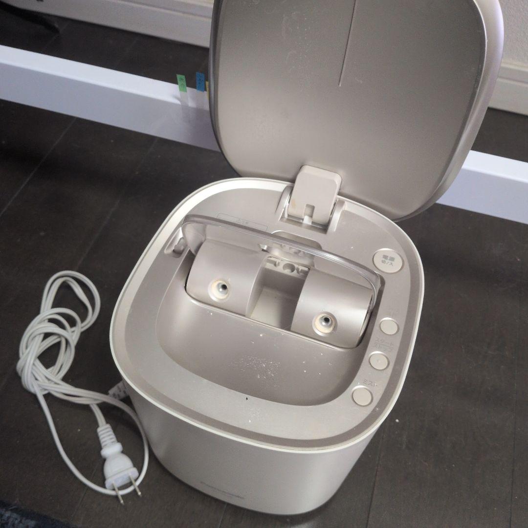 Panasonic nanocare フェイススチーマー Amazon.com: Panasonic Steamer Nano Care W-Warm/Cold Esthetic Type