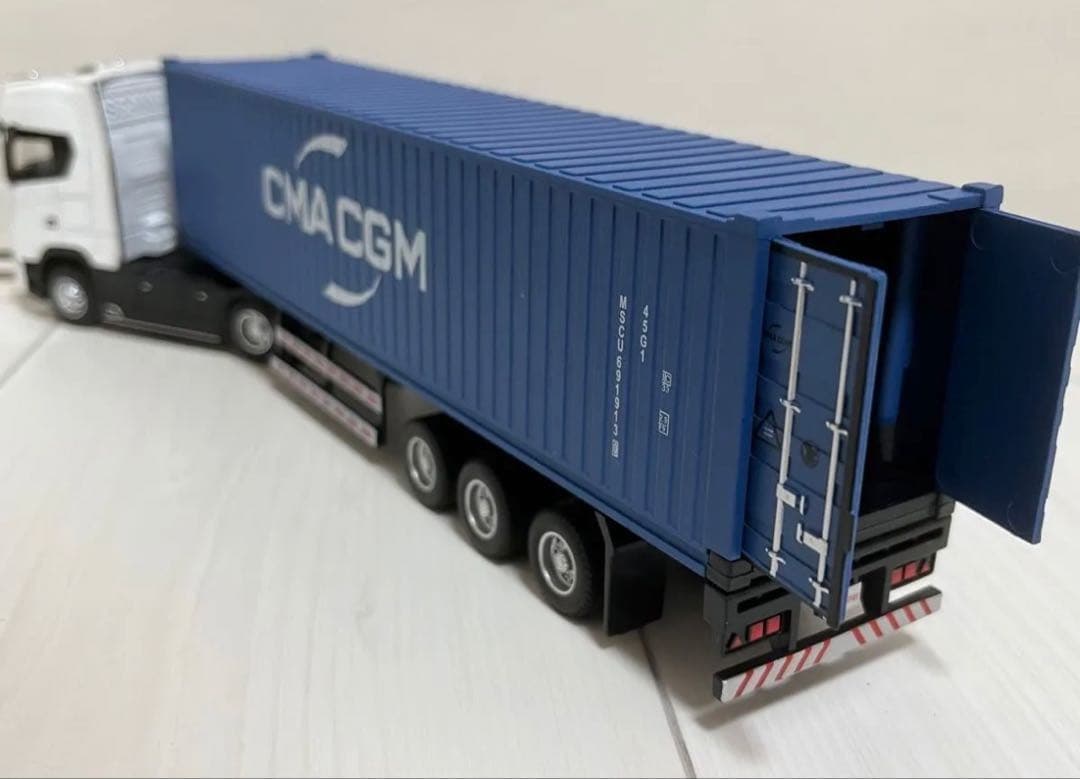 週末価格《箱付新品》 1:50 アクトロス スカニア トレーラー セット