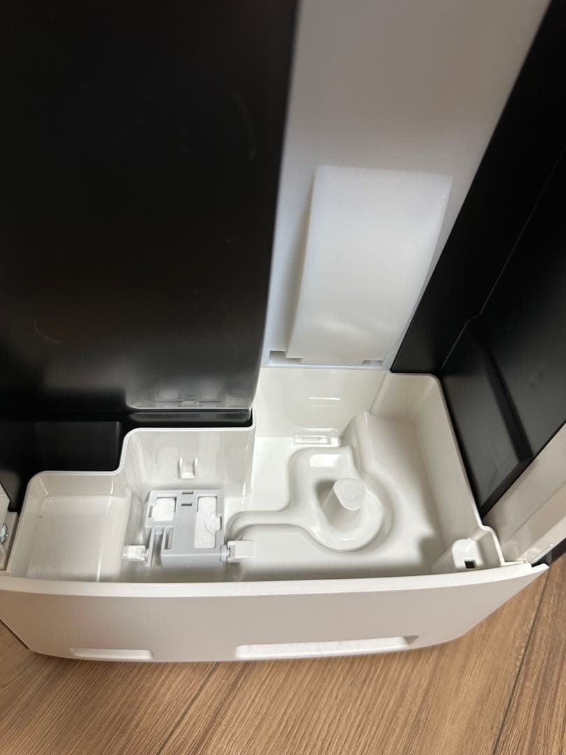 パナソニック 空気清浄機 KI-RX70-W 美品 KI-RX70 | 空気清浄機：シャープ