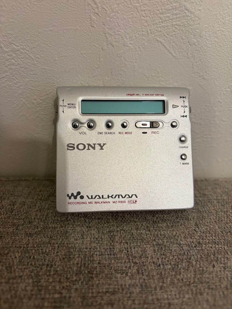 SONYソニー WALKMAN MZ-R900 ポータブルMDプレーヤー - メルカリ