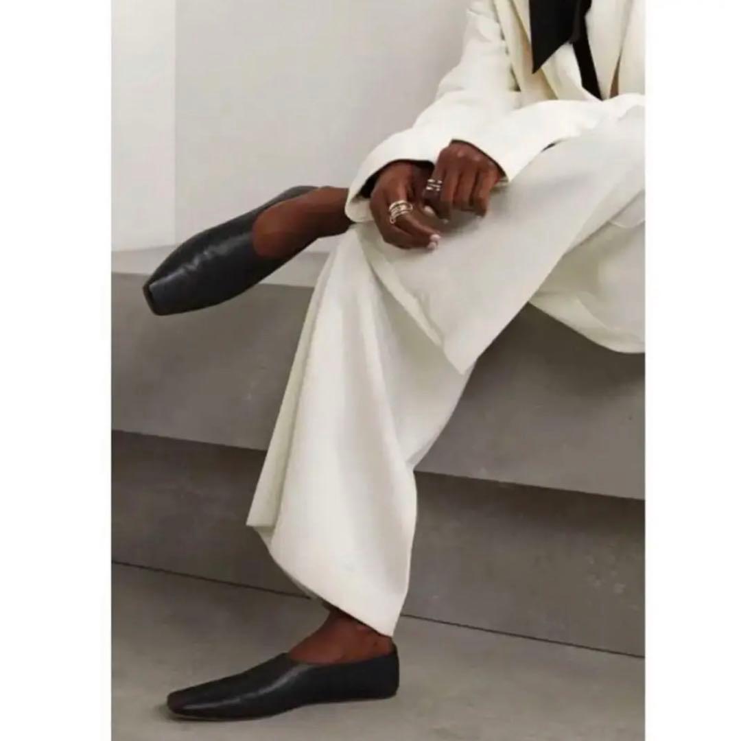 nakatomoさま専用THE ROW ザロウ スクエアトゥパンプス 商品詳細THE