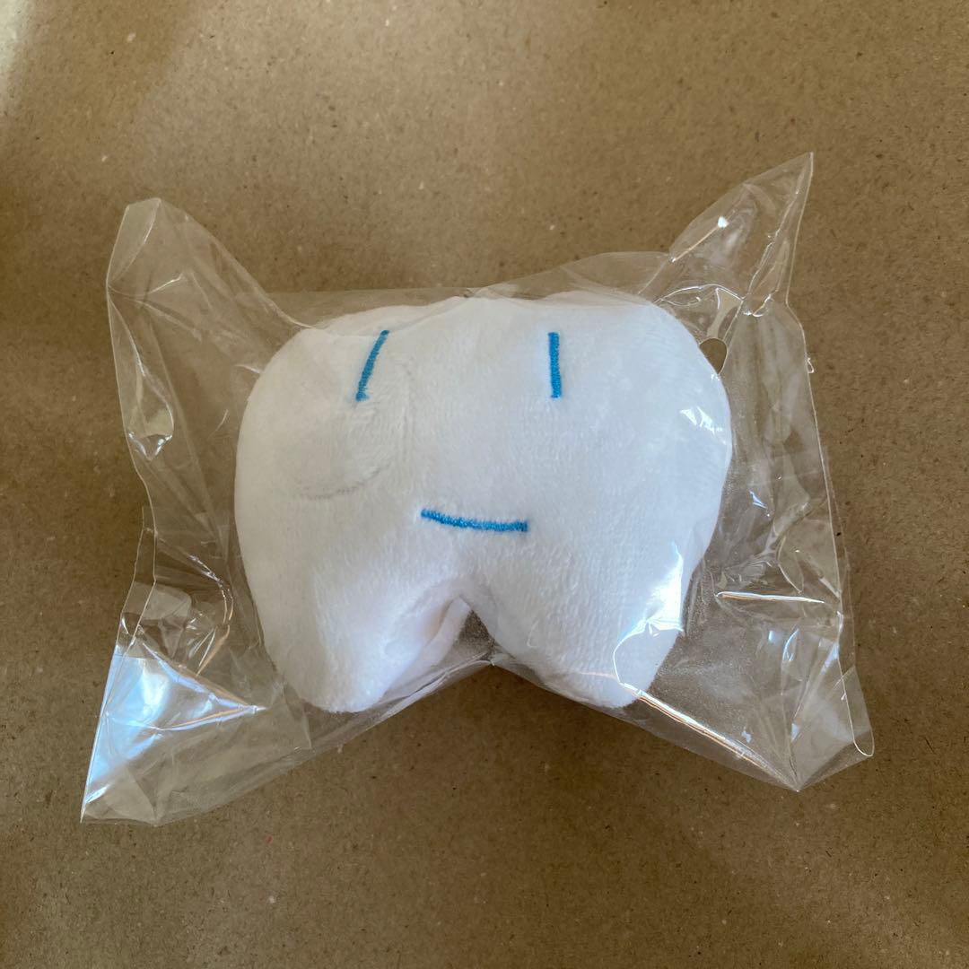 Ado 歯ちゃん ぬいぐるみ キーホルダー - メルカリ