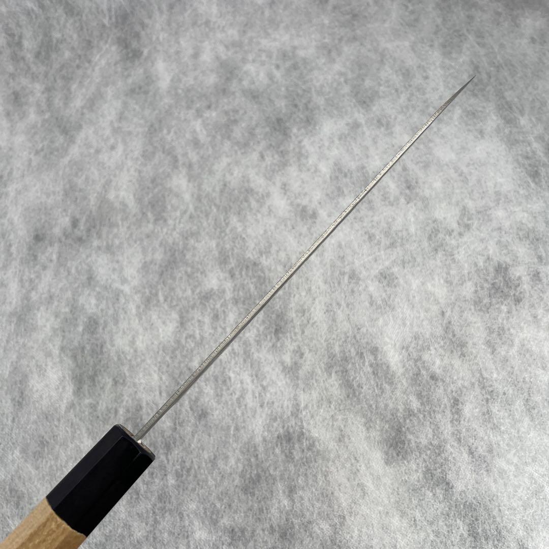 唯千里オリジナル 《銀三梨地》和牛刀 210 mm【水牛八角柄】