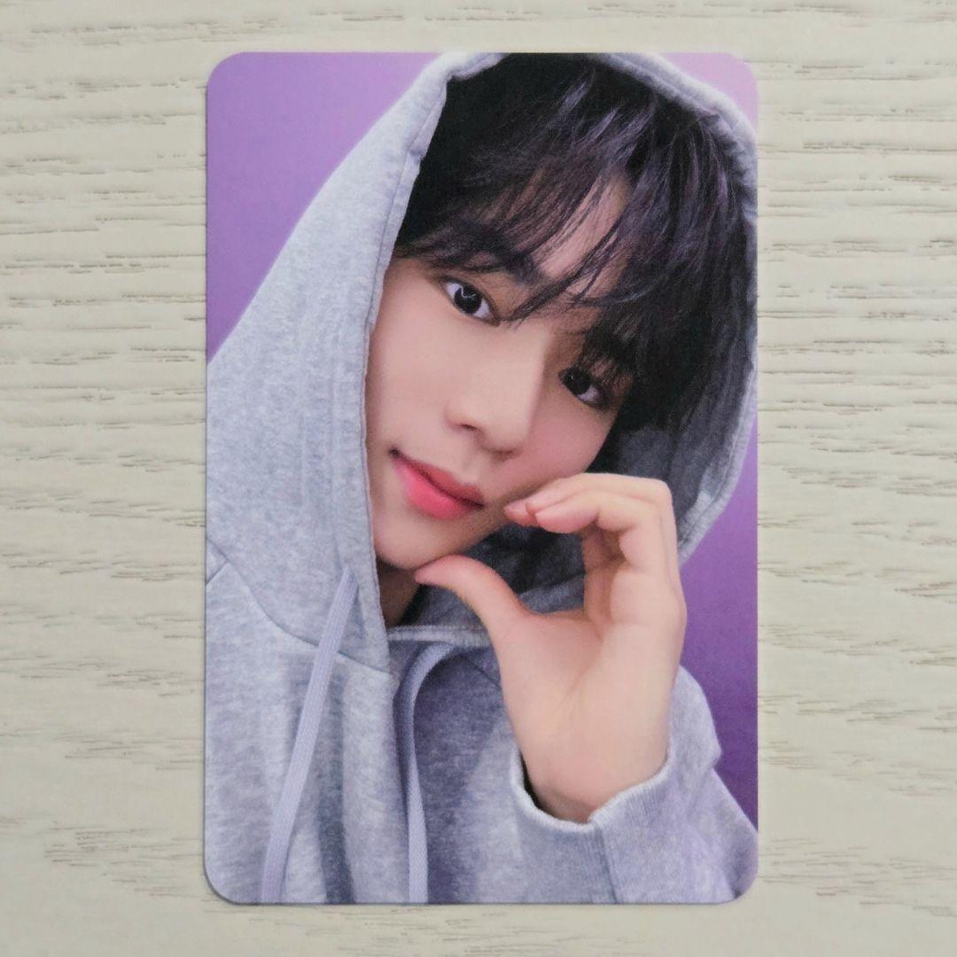 公式 WEi MAKESTAR 対面 サイン会 トレカ ジュンソ フーディー - メルカリ