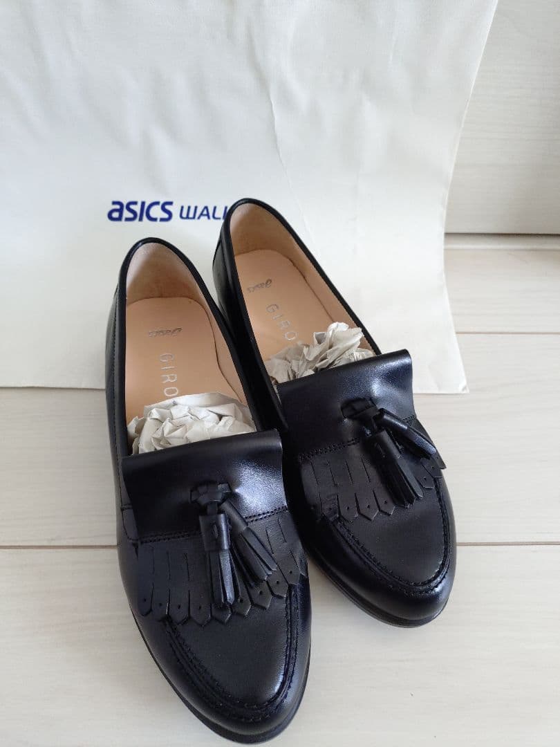 ASICS GIRO 本革キルト付 タッセルローファー 24cm 極美品 - メルカリ