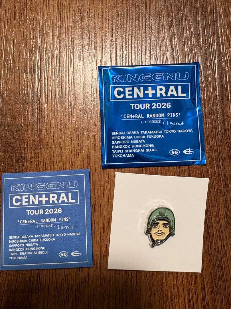 ト*ト様 KING GNU CEN+RAL TOUR 2026 ランダムピンバッ - メルカリ