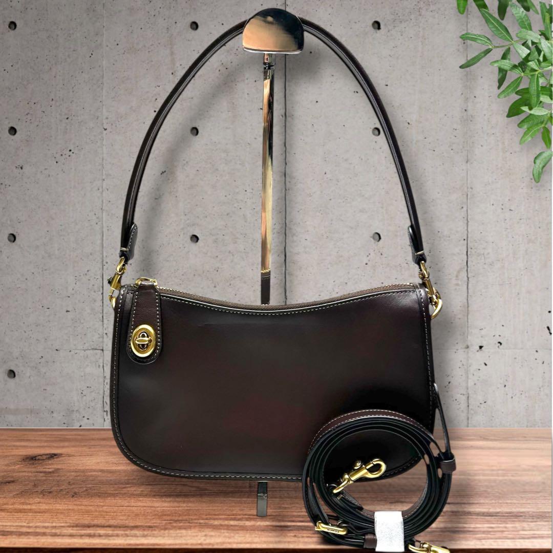コーチ COACH スィンガー 20 ハンドバッグ ターンロック 2way 茶色 Amazon | COACH レディース Swinger 20, B4/ルビー, One Size