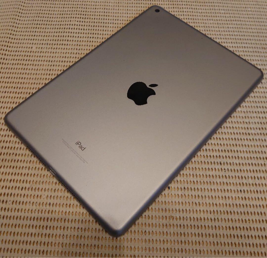 完動品iPad第6世代(A1893)本体128GBグレイ送料込7JF8M - メルカリ