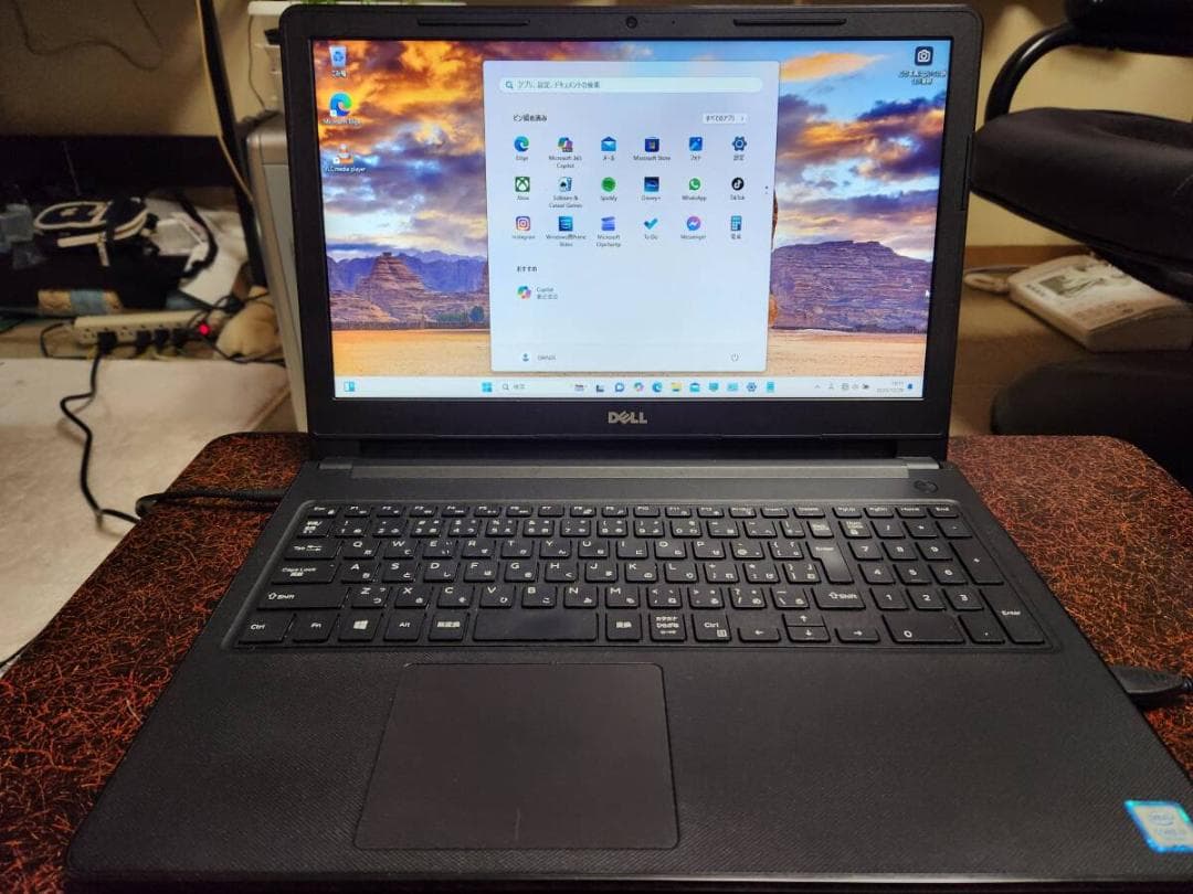 DELLノートパソコン SSD 128GB メモリ4GB 7世代 軽量 - Windowsノート