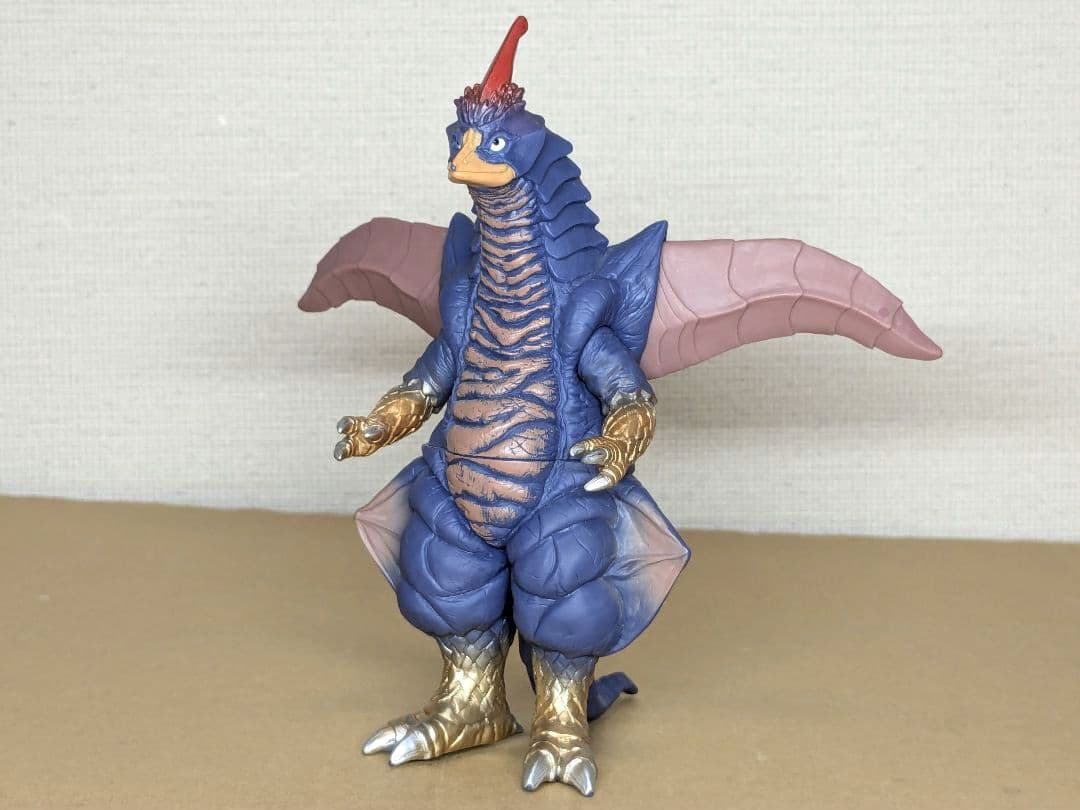 S.H.Figuarts ウルトラマンコスモス＆怪獣 ソフビ4匹＆おまけ