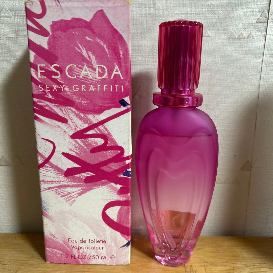【廃盤人気香水】ESCADA◾️セクシーグラフィティ　オードトワレ　50ml エスカーダ / セクシー グラフィティの公式商品情報｜美容・化粧品情報