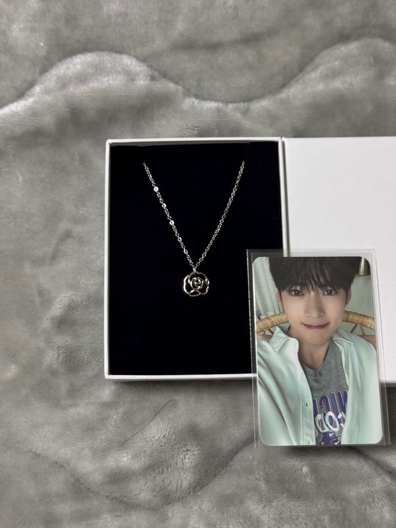ZEROBASEONE ネックレス ソンハンビン 2023 FAN-CON - メルカリ