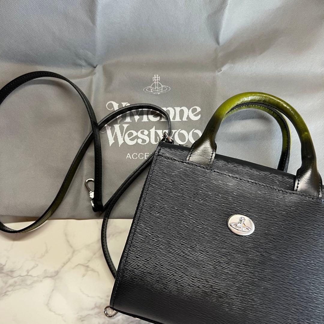 vivienne westwood NEW ADVAN ショルダーバッグM - メルカリ