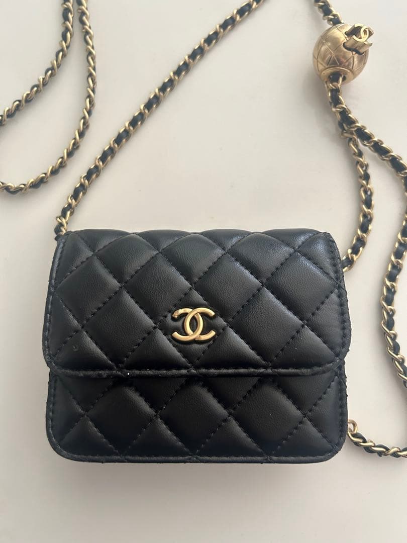 CHANEL ブラック キルティング ノベルティショルダーバッグ - バッグ