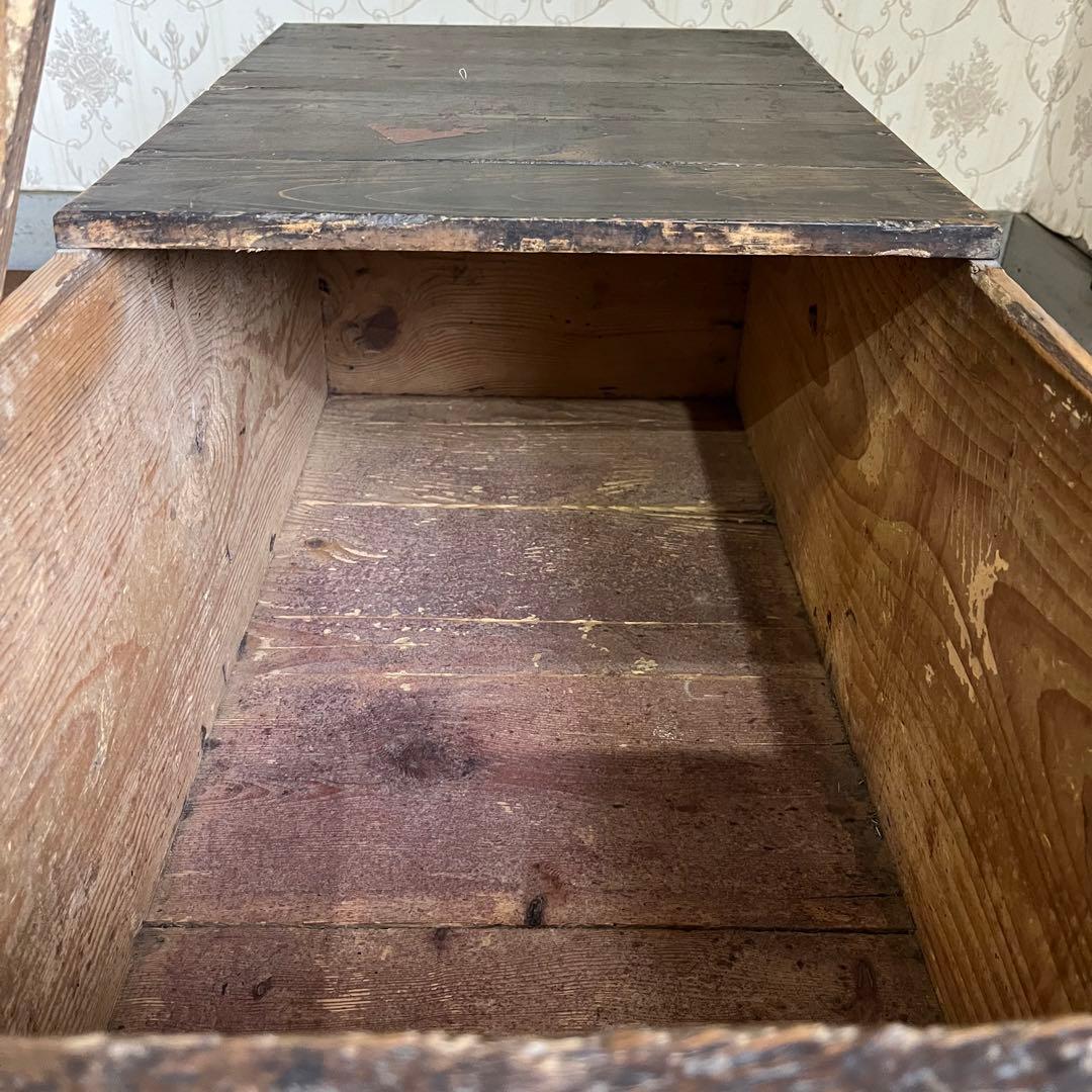 アンティーク】味のある古い木箱 道具箱 工具箱 ベンチ 古木 古道具 古