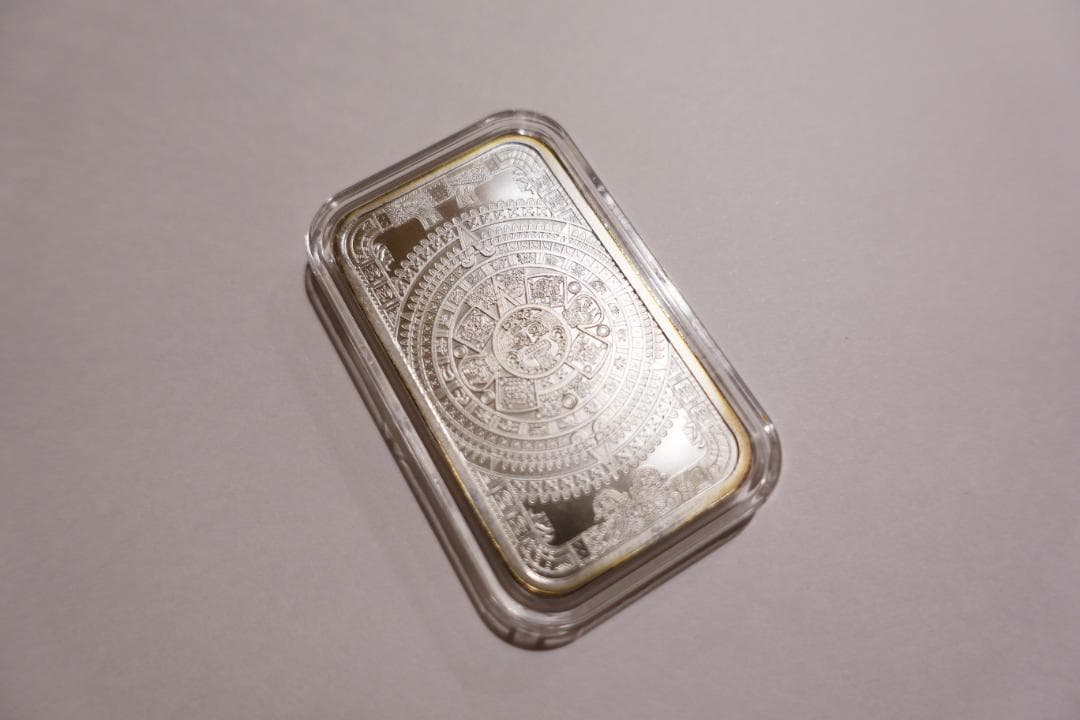 純銀 アステカカレンダー 1オンス - メルカリ