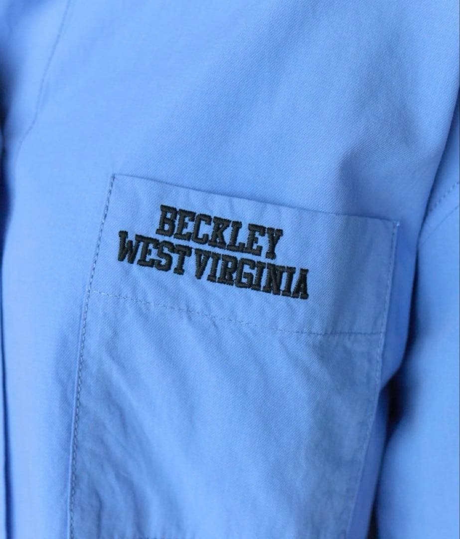 《新品タグ付き》ピュアルセシン コットンリヨセルロゴ刺繍シャツ ブルー