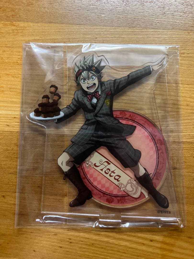 ブラッククローバー Webくじ BIGアクリルスタンド アスタ - メルカリ