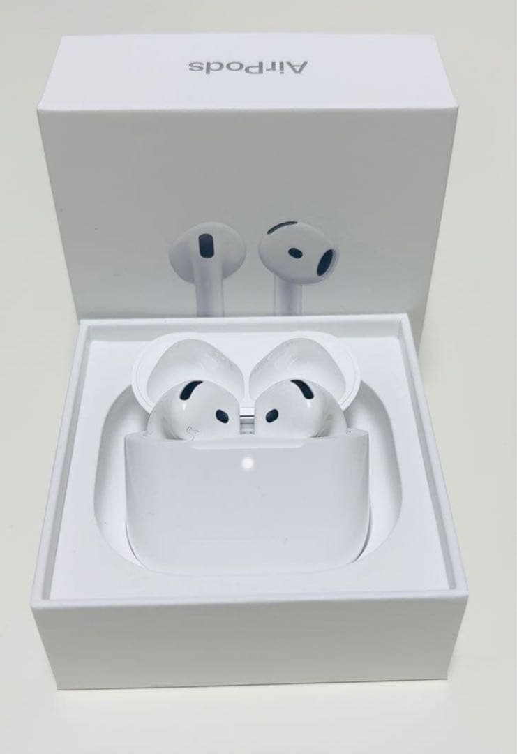 ★　AirPods4 超美品 AirPods 4 アクティブノイズキャンセリング搭載 | Apple純正アクセサリ