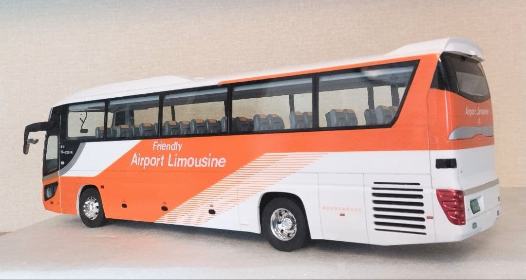 1/32 東京空港交通エアポートリムジンバス(日野セレガSHD)素人組立品