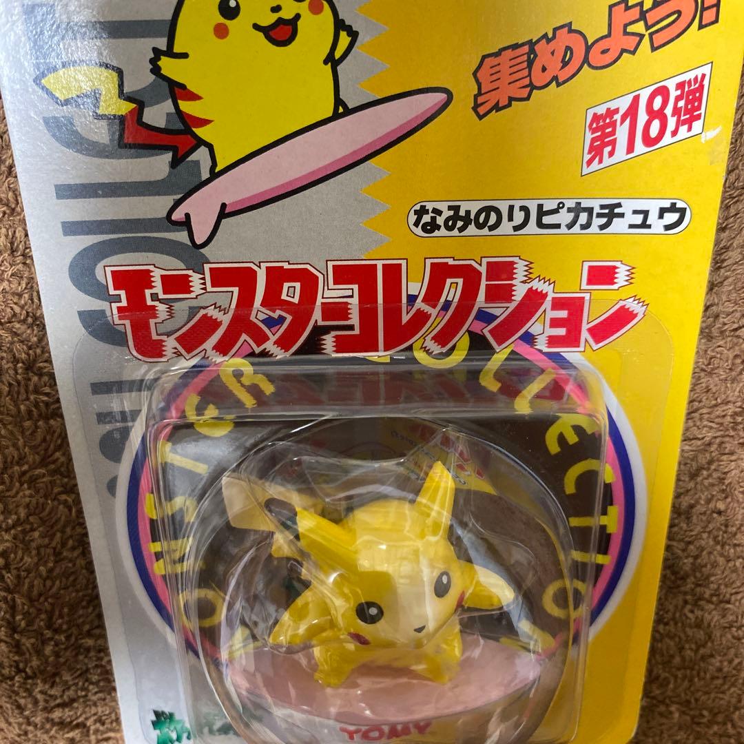 ポケモン モンコレ 初代 なみのりピカチュウ - メルカリ
