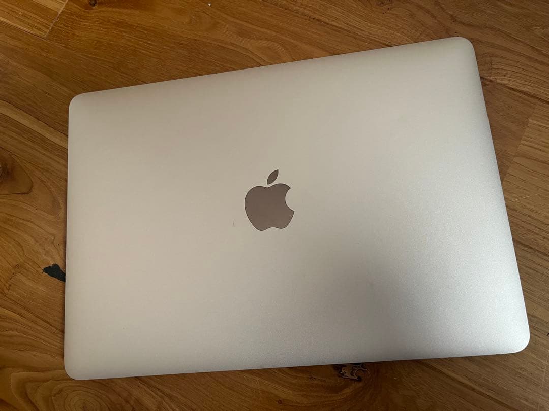 MacBook12 充放電回数65｜