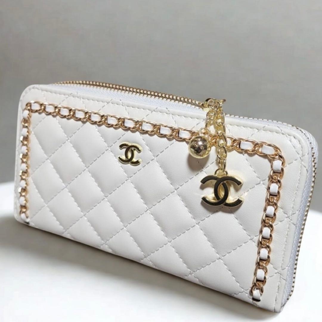 CHANEL 長財布 ラウンドジップ キルティング 白 ノベルティ - メルカリ