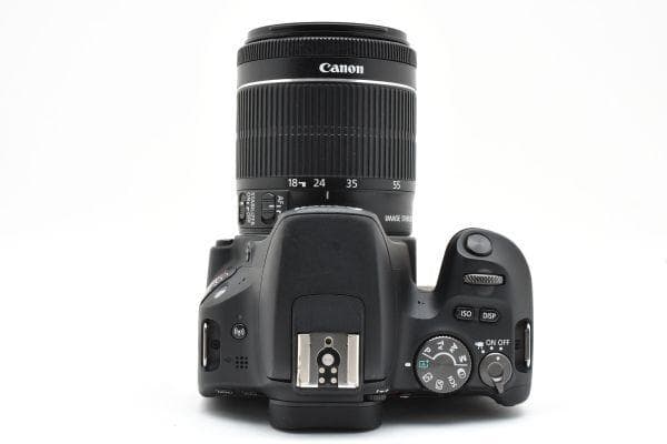 キャノン Canon EOS Kiss X9 レンズキット　《ショット数1万回》