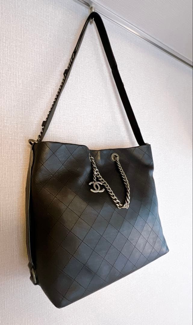 美品 CHANEL ヴィンテージスタイル カーフスキン ショルダーバッグ CHANEL 2.55 ヴィンテージ カーフスキン ショルダーバッグ 中古