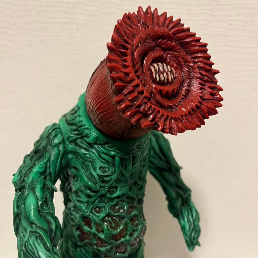 ソフビ 暗黒エンターテイメント 植物怪獣 乙式 ビオランテ ゴジラ 墓場