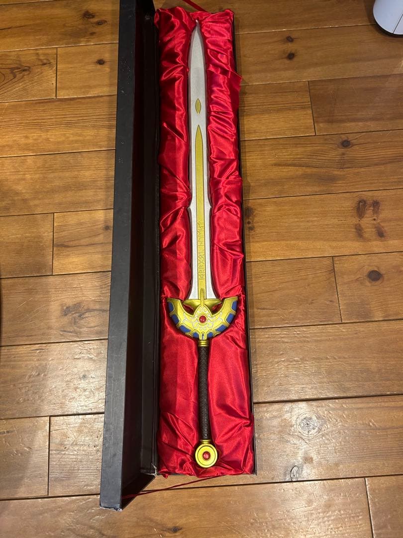 ドラゴンクエスト ワールドプロップシリーズ 1/1 ロトの剣 - メルカリ