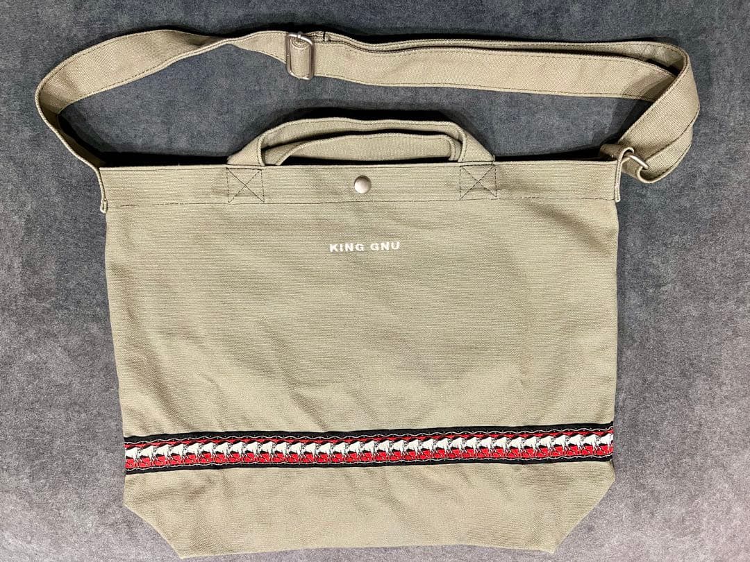 【希少美品】King Gnu TAPE TOTE BAG トートテープバッグ 希少美品】King Gnu TAPE TOTE BAG トートテープバッグ - メルカリ