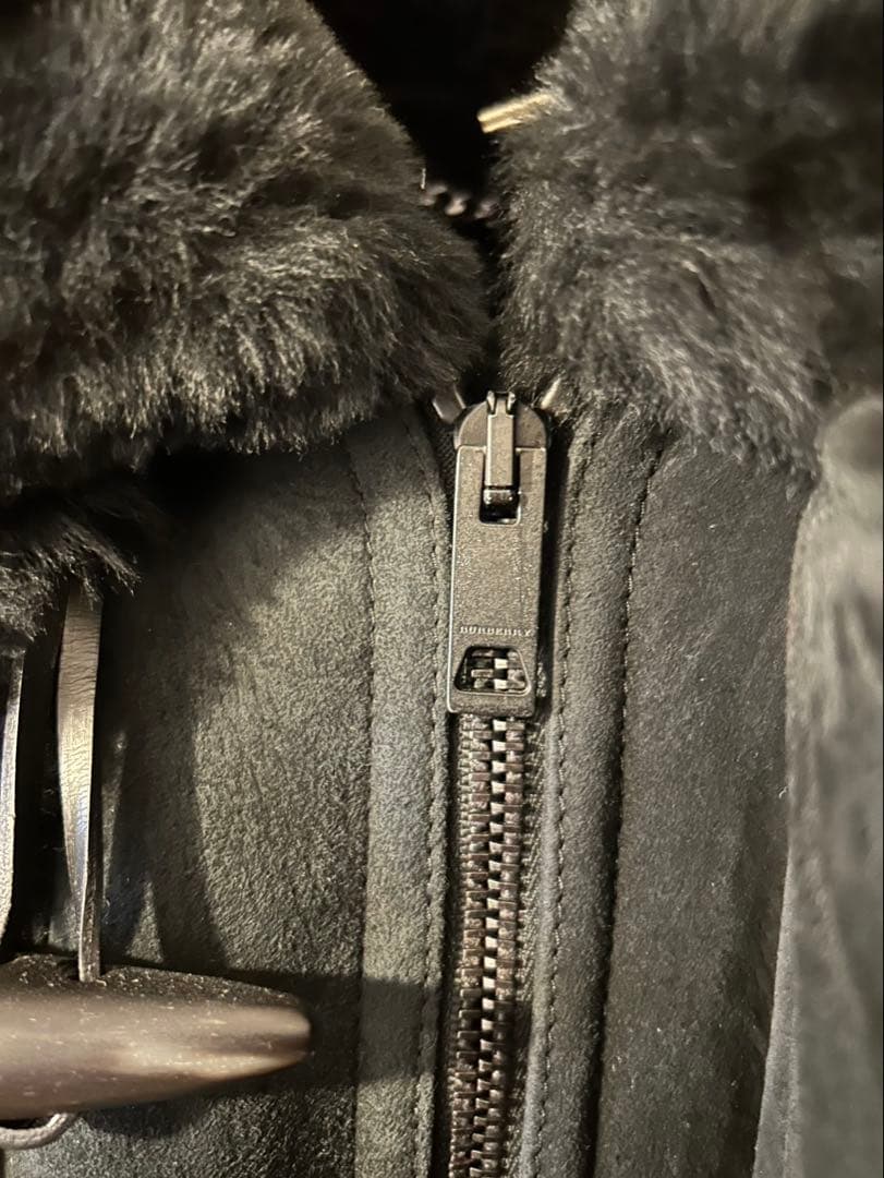 BURBERRYバーバリー ダークグレー ムートンダッフルコート イタリア製