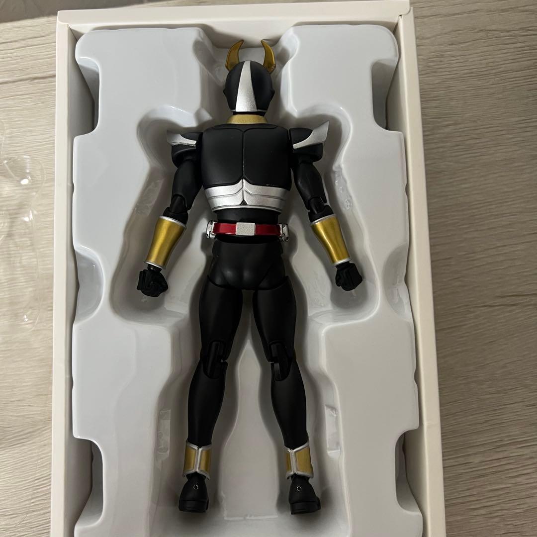 S.H.Figuarts 真骨彫製法　仮面ライダーアギト　グランドフォーム