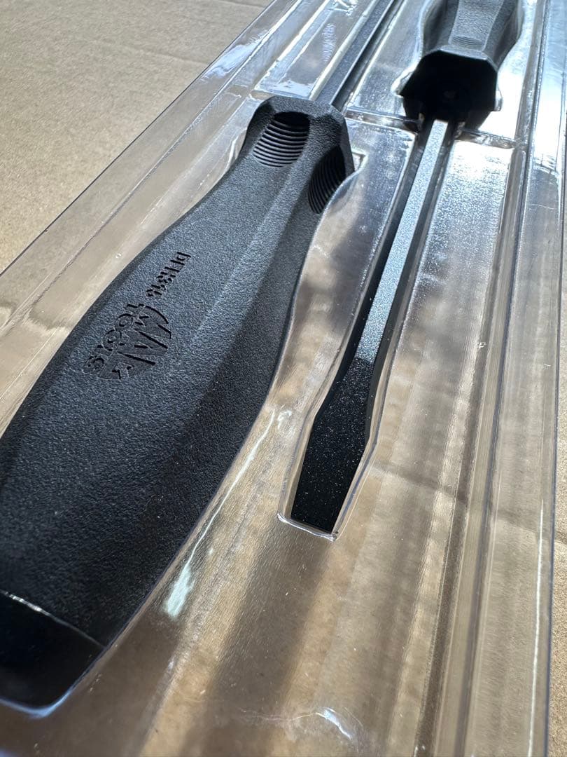 ZERO slip BLACKedition マイナス貫通ドライバー 2本セット - メルカリ