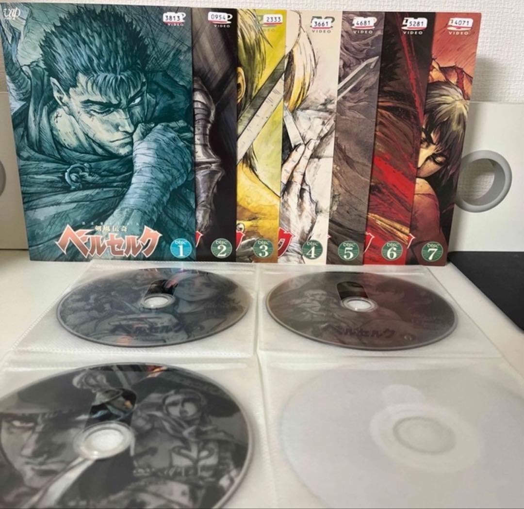 レンタル落ち DVD ベルセルク 全巻セット 22巻 - メルカリ