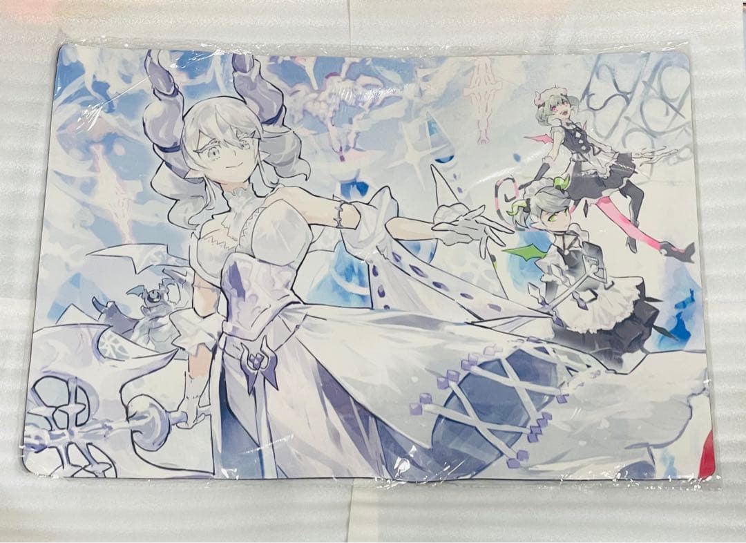 遊戯王OCG 白銀の城のラビュリンス プレイマット - メルカリ