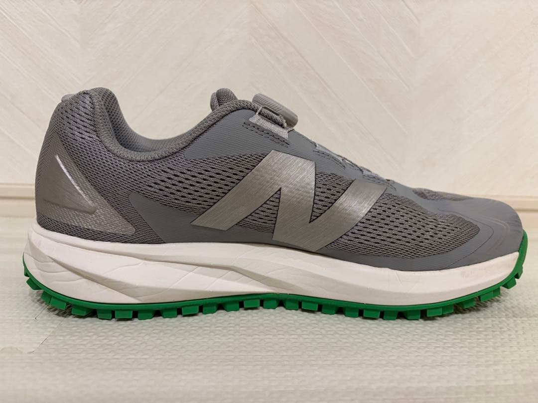 ニューバランス ゴルフ フューエルセル 1001 v5 ボア　【27.5cm】