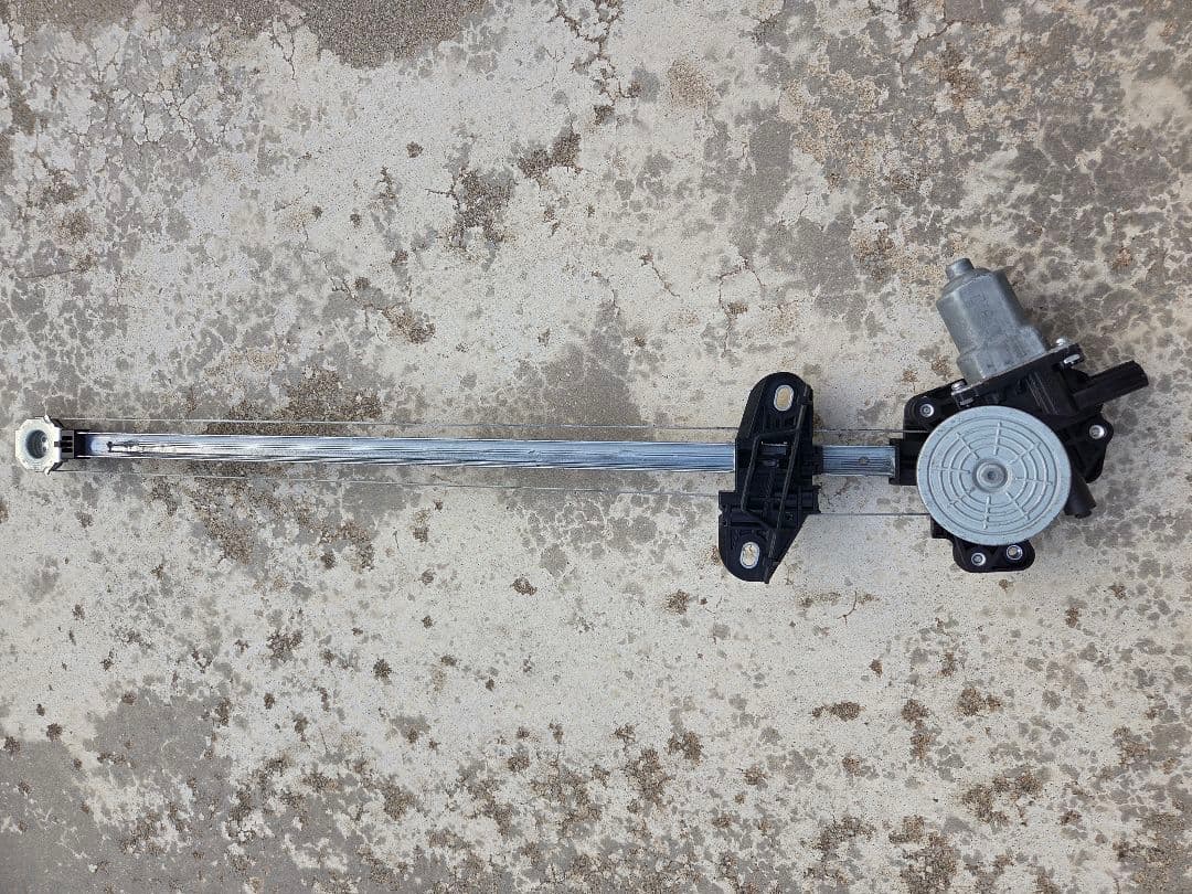 N-BOX 運転席側パワーウィンドウレギュレーター 77210-TY0-013 - メルカリ