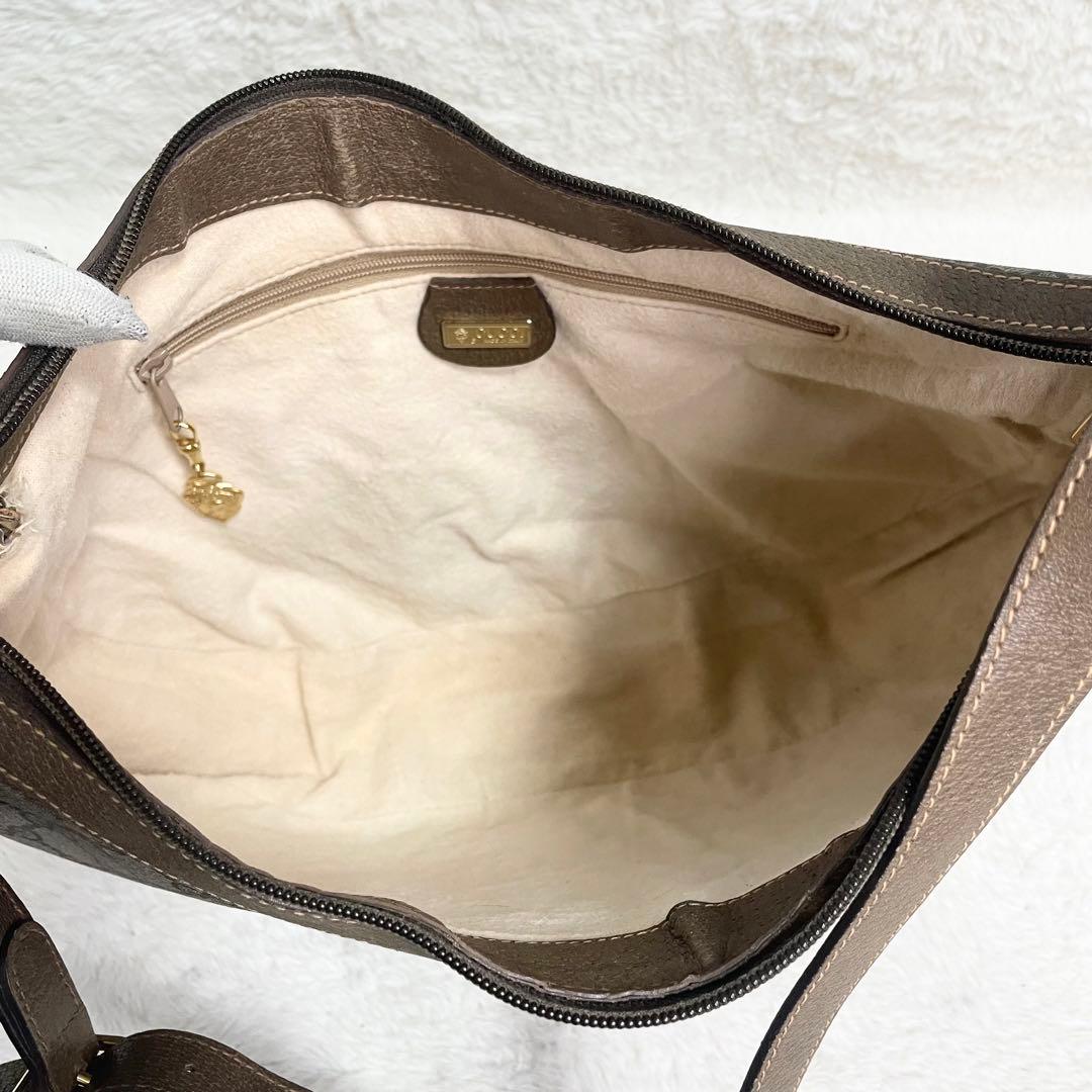 グッチ ショルダーバッグ GG柄 PVC ブラウン インターロッキング レザー