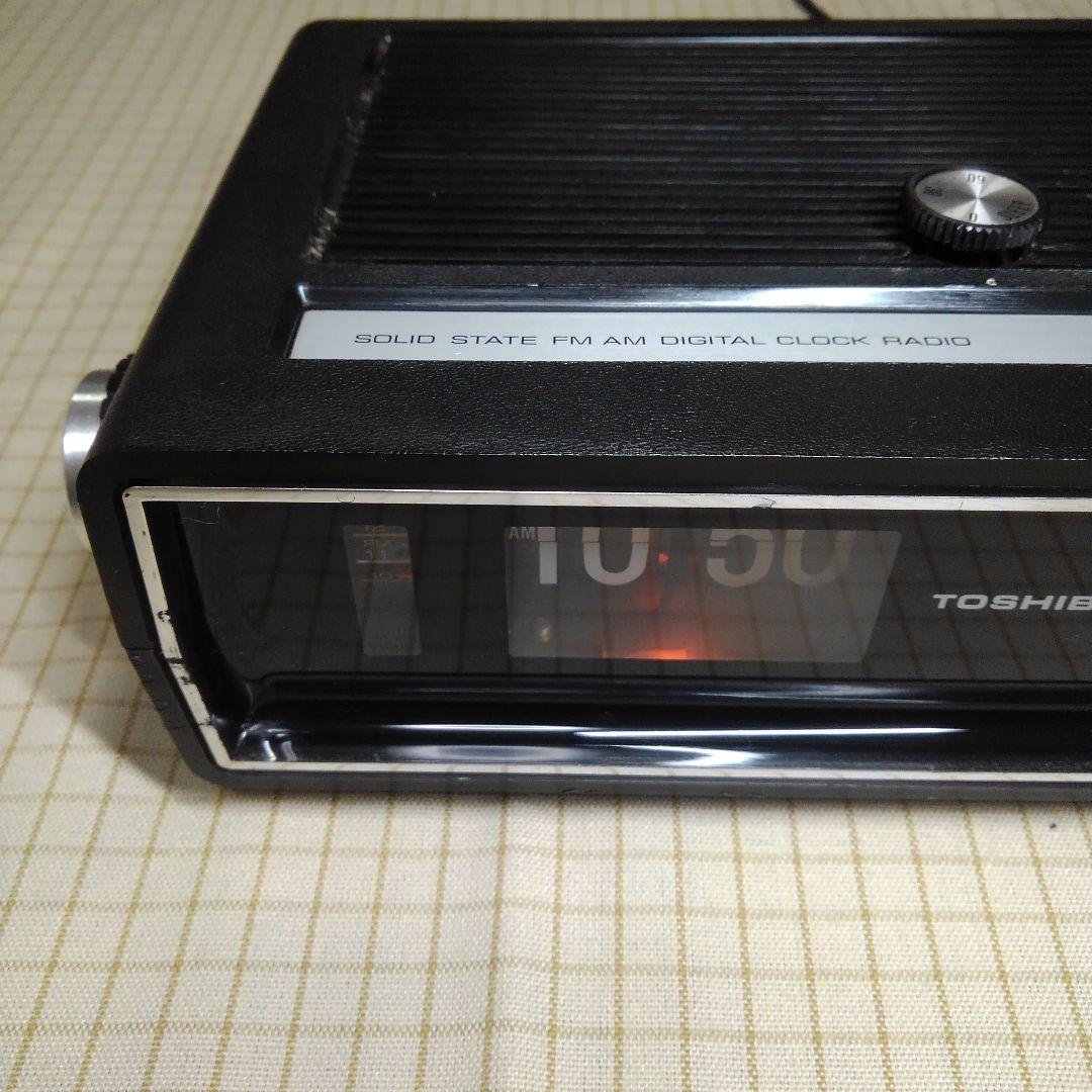 ONo.291 昭和レトロ 東芝パタパタ時計FM・AMラジオ(RC-685F) - メルカリ