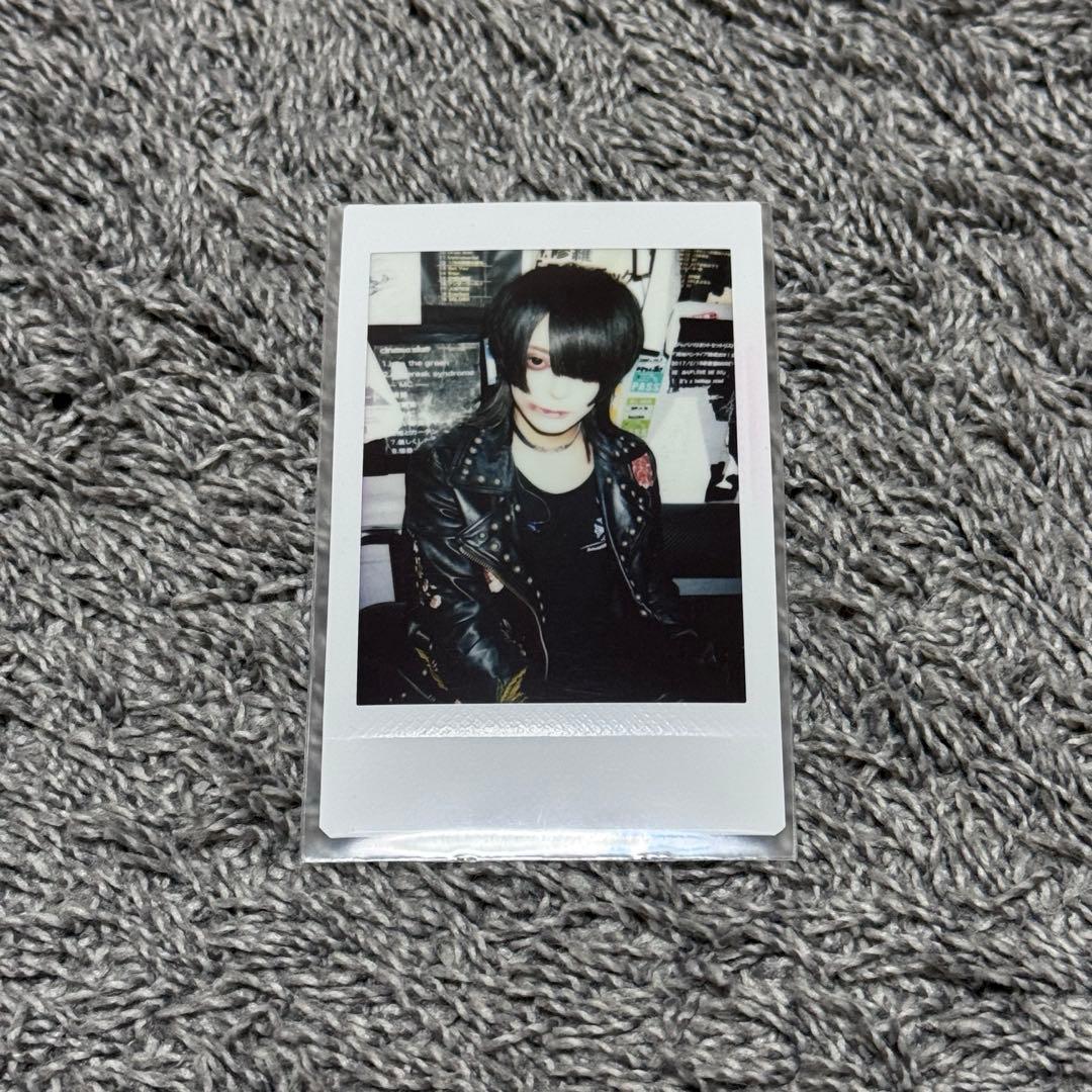 プ*ぁ様 甘い暴力 咲 チェキ - メルカリ