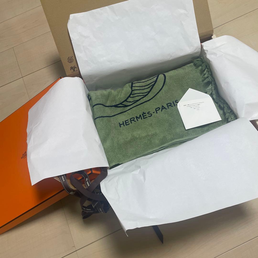 エルメス HERMES イヤーズギフト タオル ブランケット 2025 - メルカリ