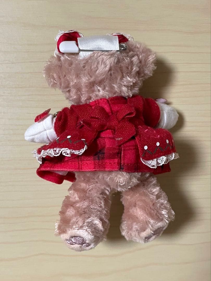 ディズニーシー シェリーメイ クリスマス ぬいぐるみバッジ 2013