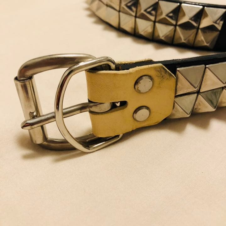 トッカータ スタッズベルト 2連ピラミッド 鋲ベルト TOCCATA パンク