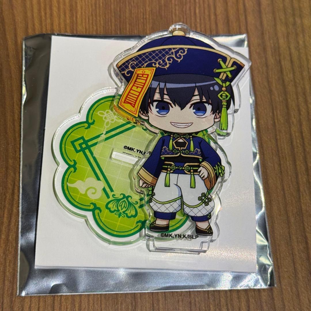 ブルーロック ブルロ スマイルベースカフェ キョンシー アクスタ 潔世